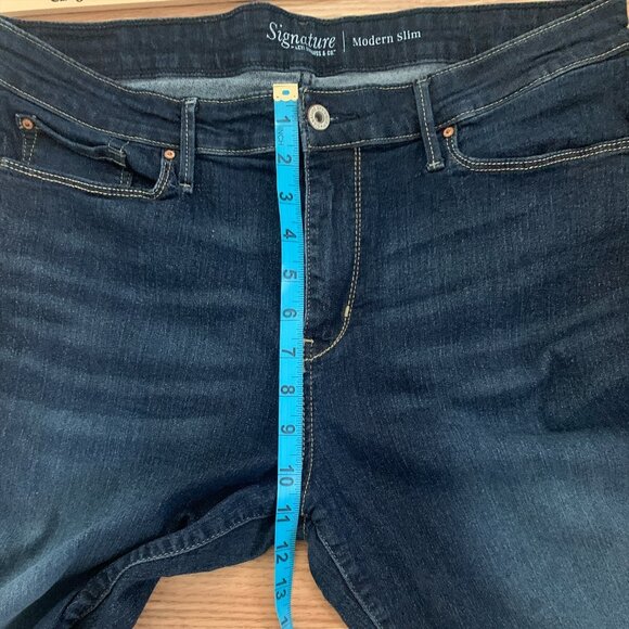 Signature Levis Jeans Women's Size 16S Blue Straight Leg Slim High Rise Pants - Picture 13 of 15